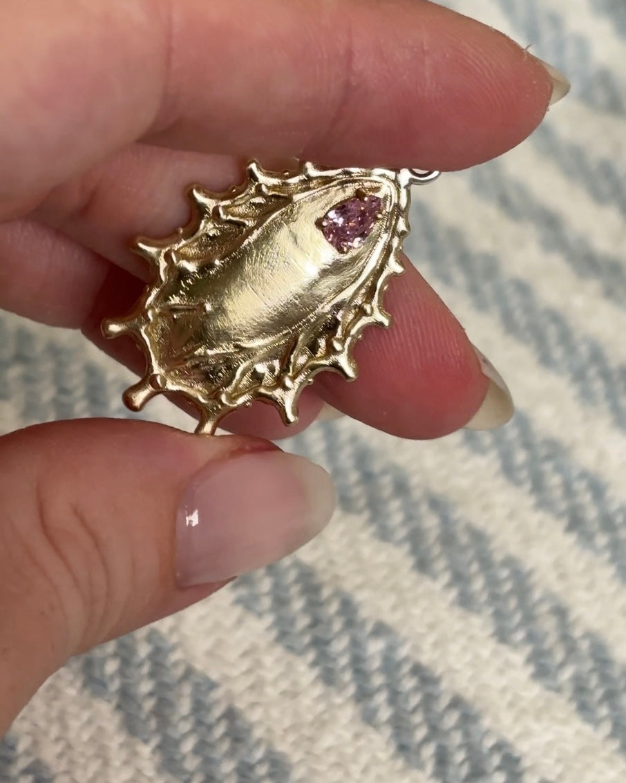 The Siren's Relic Pendant