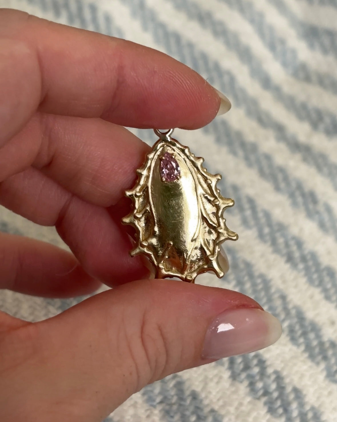 The Siren's Relic Pendant