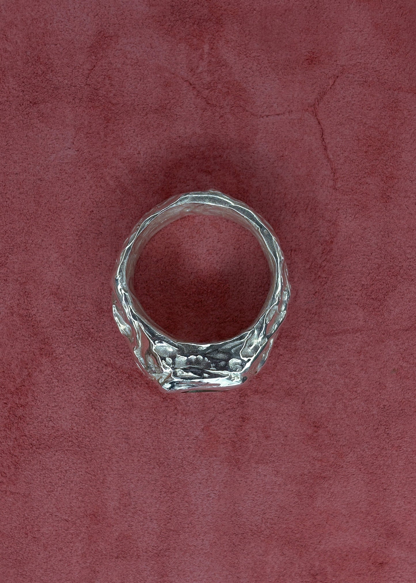 The Cathedral Moss Ring
