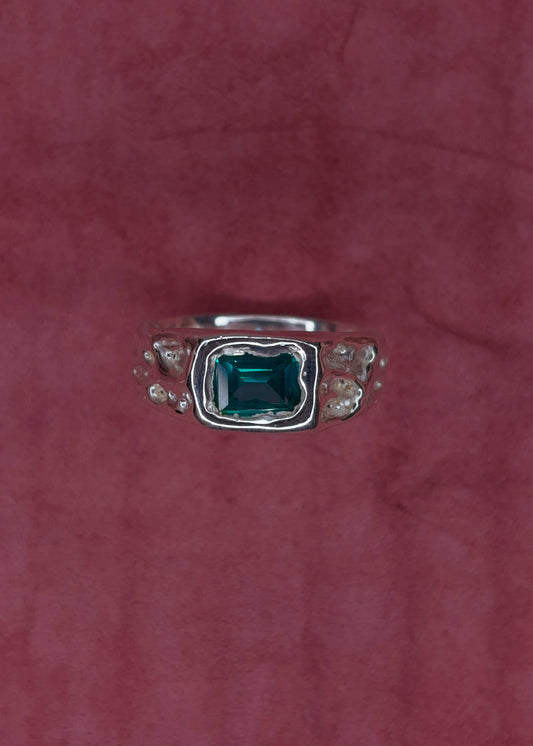 The Pilgrim Fern Ring