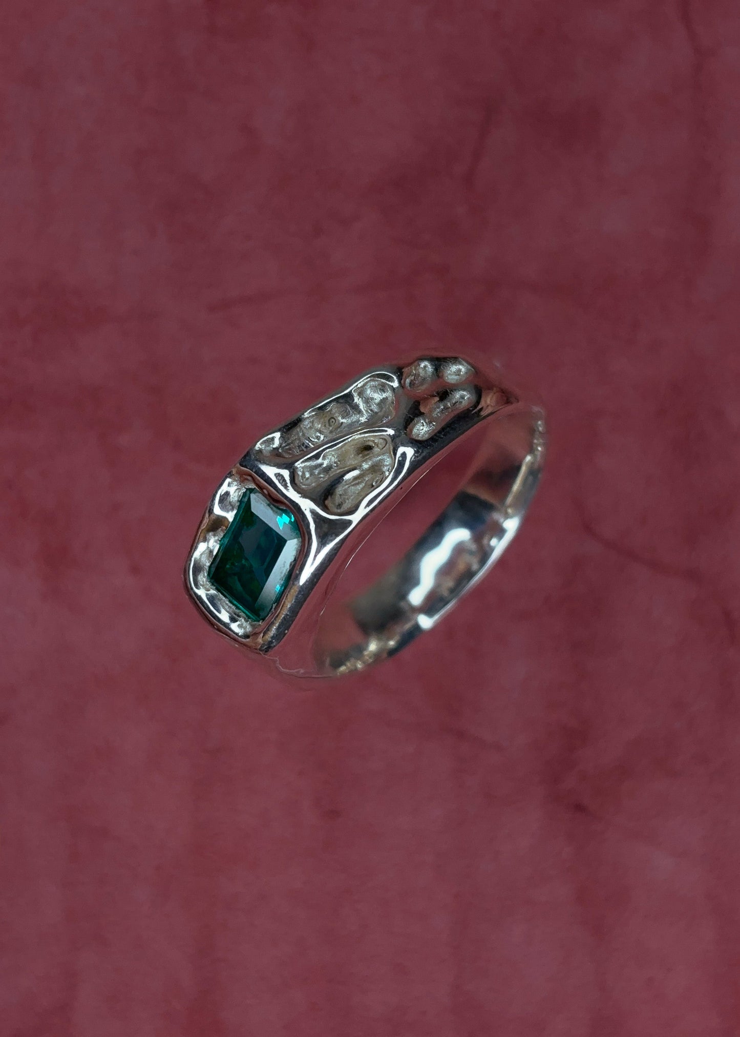 The Pilgrim Fern Ring